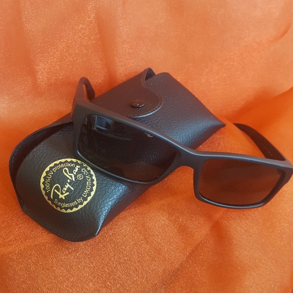 Ray-Ban Other - Ray Ban Polarized Blue lens Sunglasses